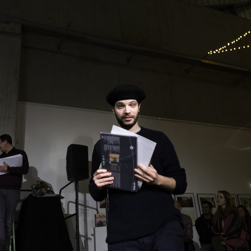 Etudiant remise de diplôme 