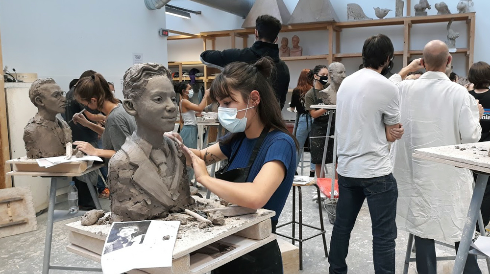 Les préparatifs de l’exposition au Mémorial national de la prison de Montluc